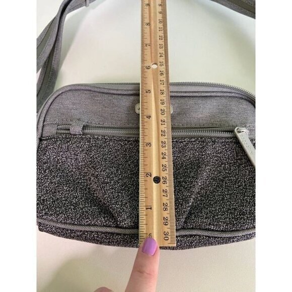 Baggallini Grey Adjustable Crossbody Bag Purse‎ - Picture 10 of 10